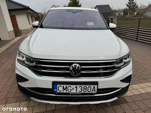 Volkswagen Tiguan 2.0 TDI SCR 4MOTION DSG Elegance - 9