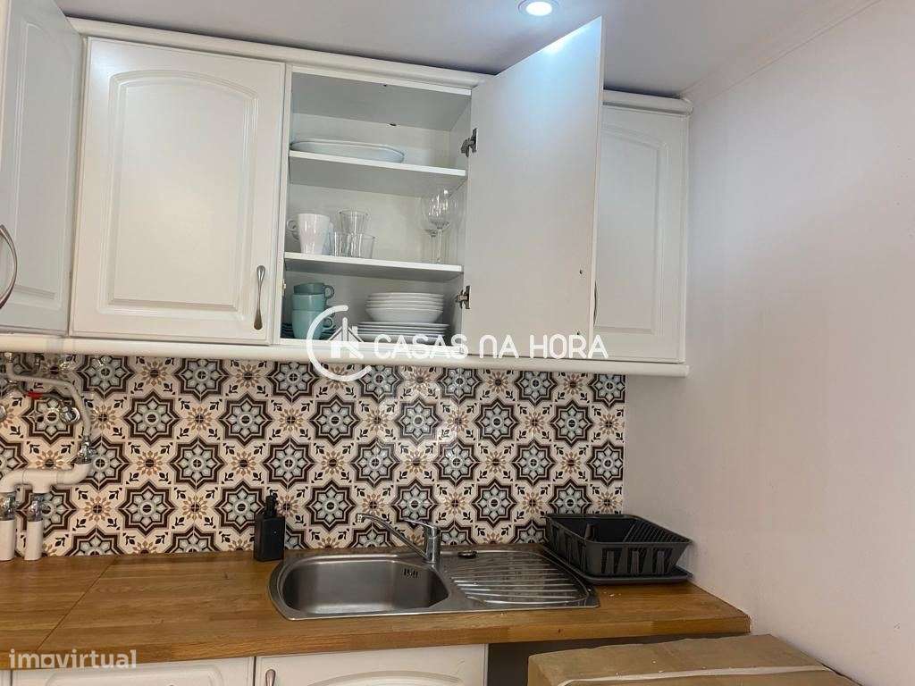 Estúdio Totalmente Equipado e Mobilado em Alfama (junto à Estação S... - Grande imagem: 4/14