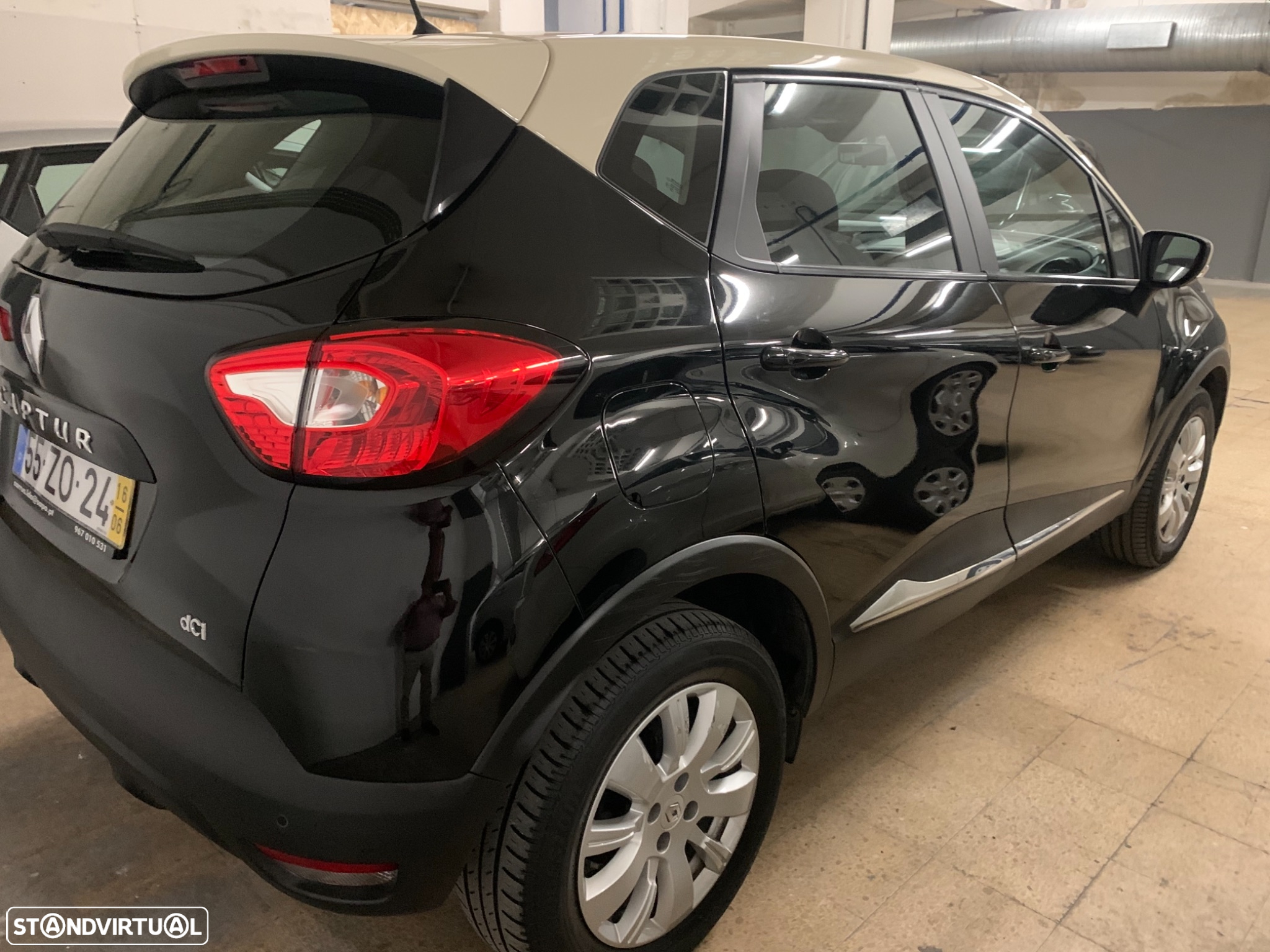 Renault Captur 1.5 dCi Exclusive EDC - 4