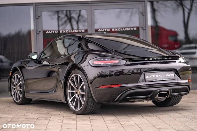 Porsche 718 Cayman - 25