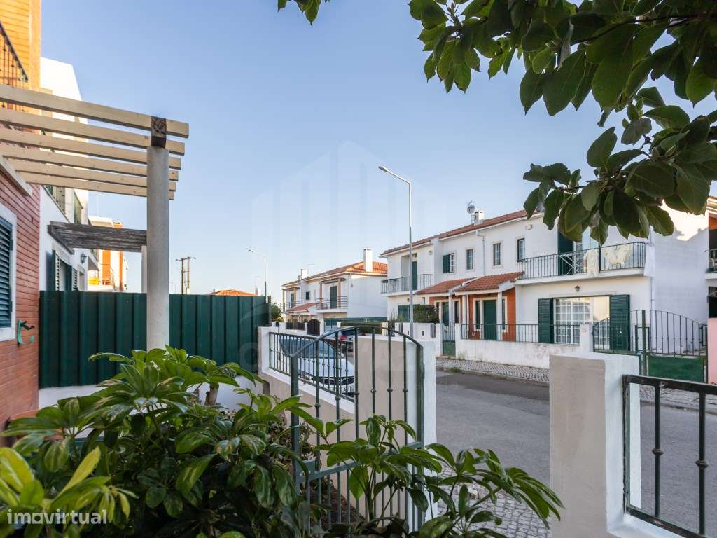 Moradia geminada T4+2 na Almoinha, Sesimbra - Grande imagem: 3/41