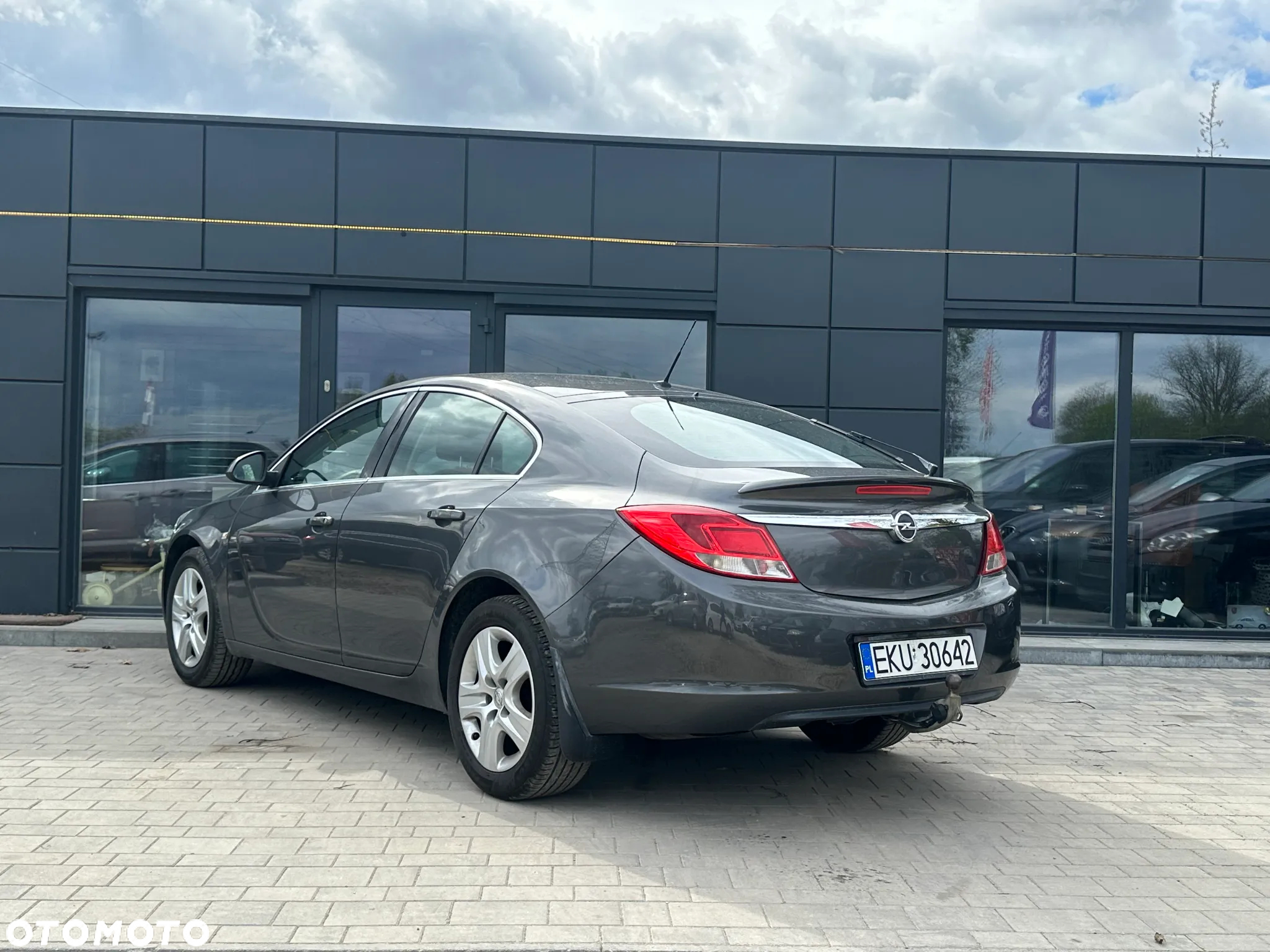 Opel Insignia 1.8 - 11