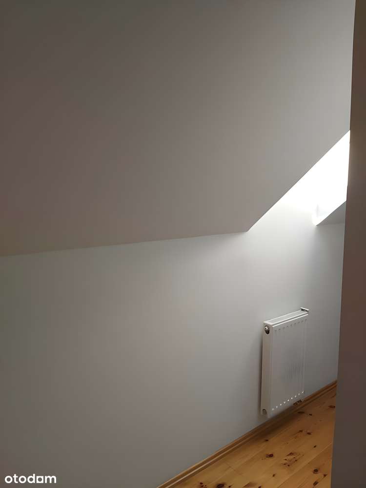 Przytulny dom w świetnej okolicy! | Chroboty-15