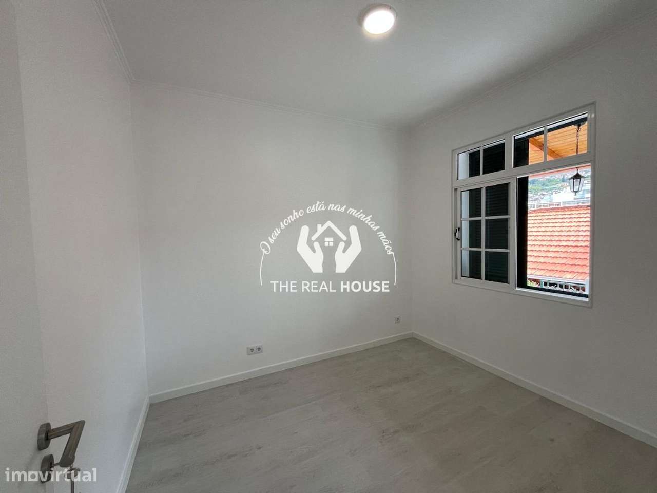 Andar de moradia T1+1-10