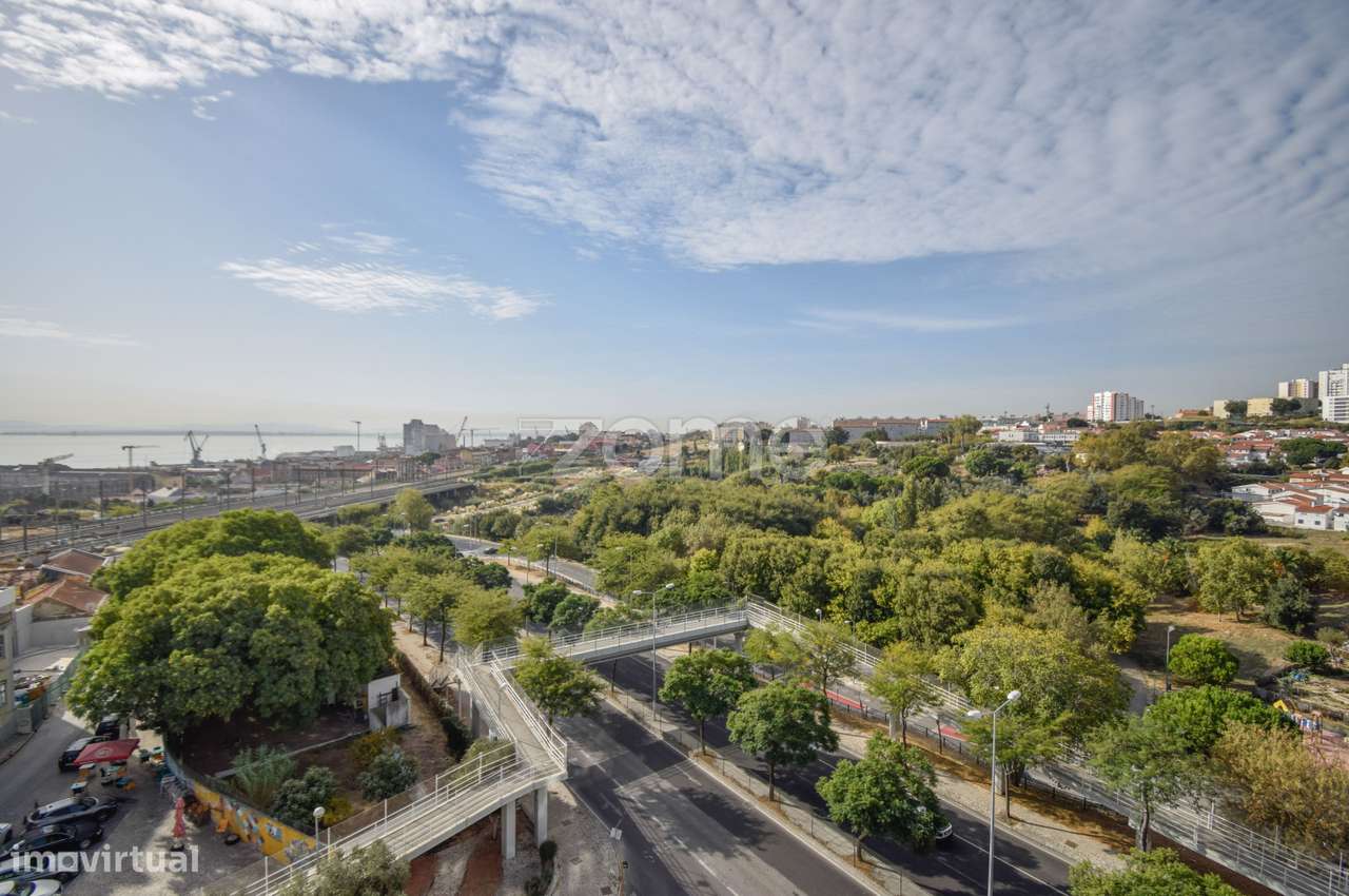 Apartamento T1 com Vista Rio e Estacionamento – Marvila, Lisboa - Grande imagem: 1/24