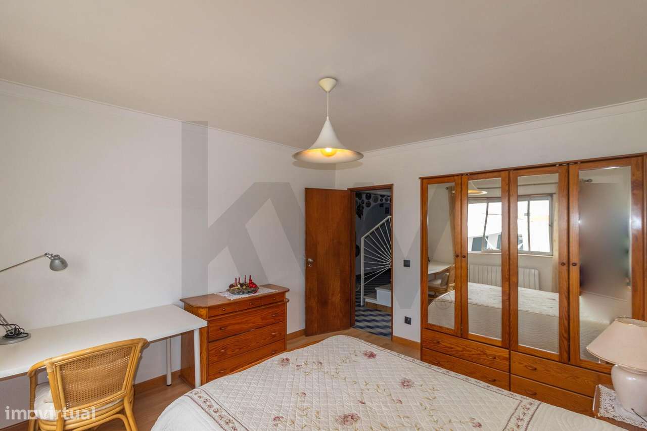 Moradia Isolada em Lote de 1.000 m2 a 20 min de Lisboa!-19