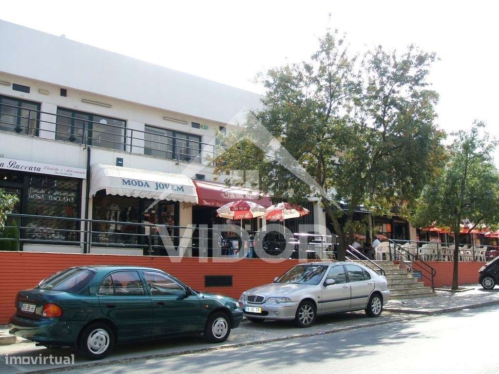 Loja no Novo Mercado Municipal da Baixa da Banheira - CI - Grande imagem: 5/5