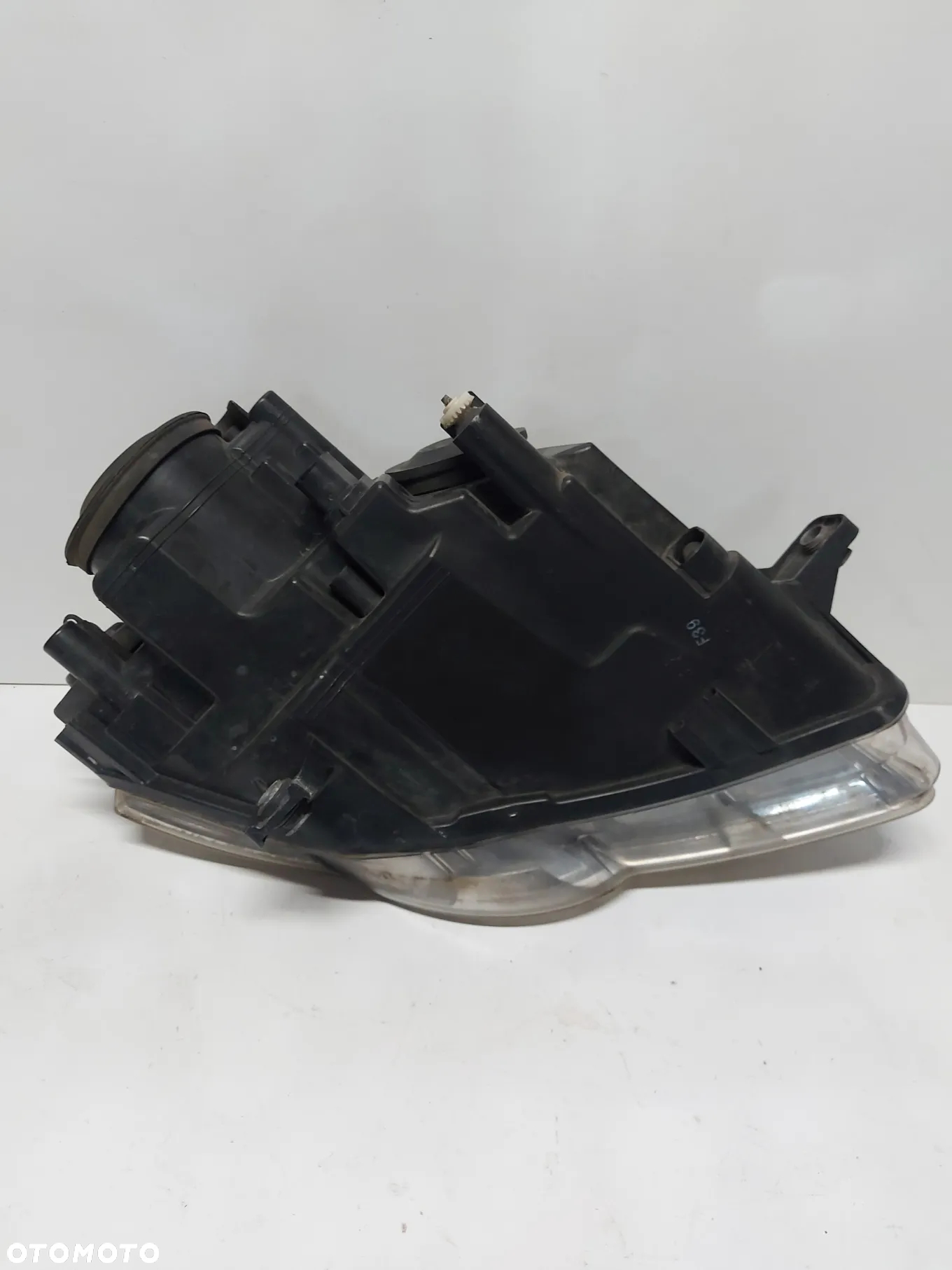 Lampa lewy przód Volkswagen Passat B6 3C0941005Q - 5