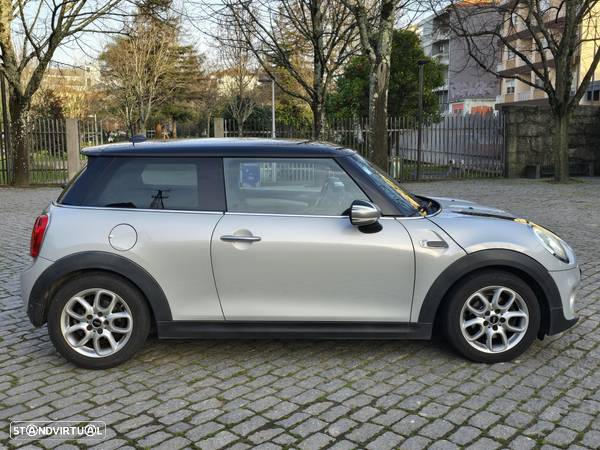 MINI Cooper Essential - 6