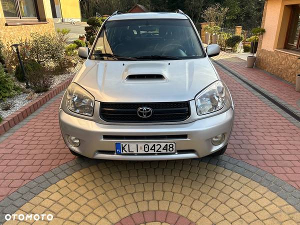 Toyota RAV4 2.0 D-4D 4x4 - 1