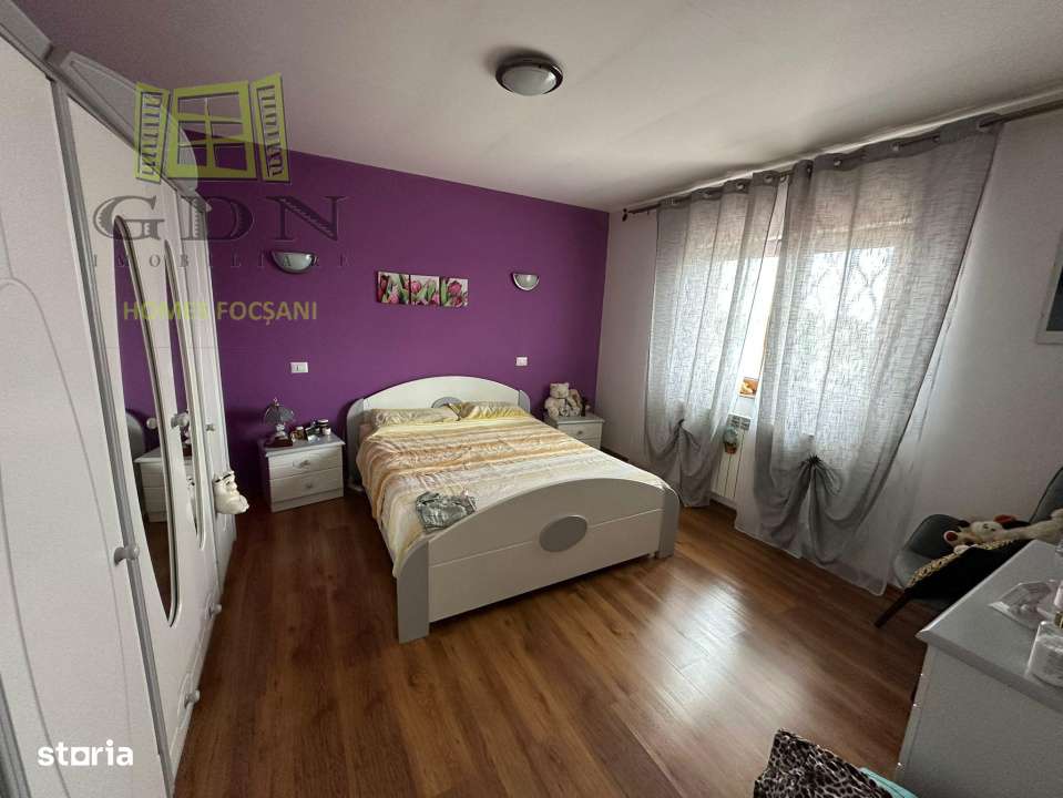 Casa de vanzare P+1 Vanatori,Vrancea - Imagine principală: 2/8