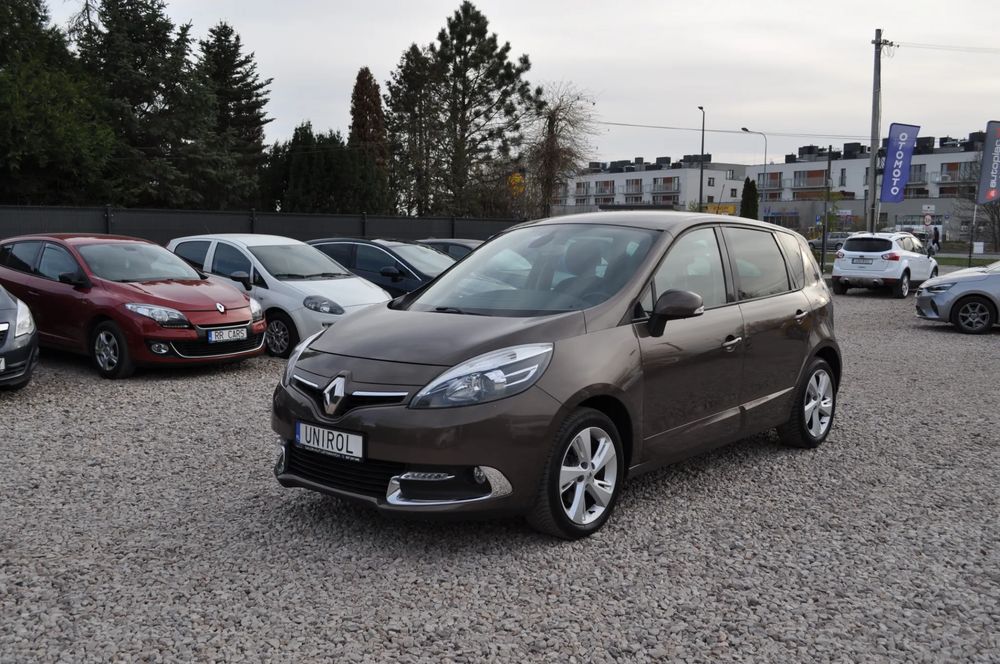 Renault Scenic III Energy dCi 110 S&S Dynamique 2012