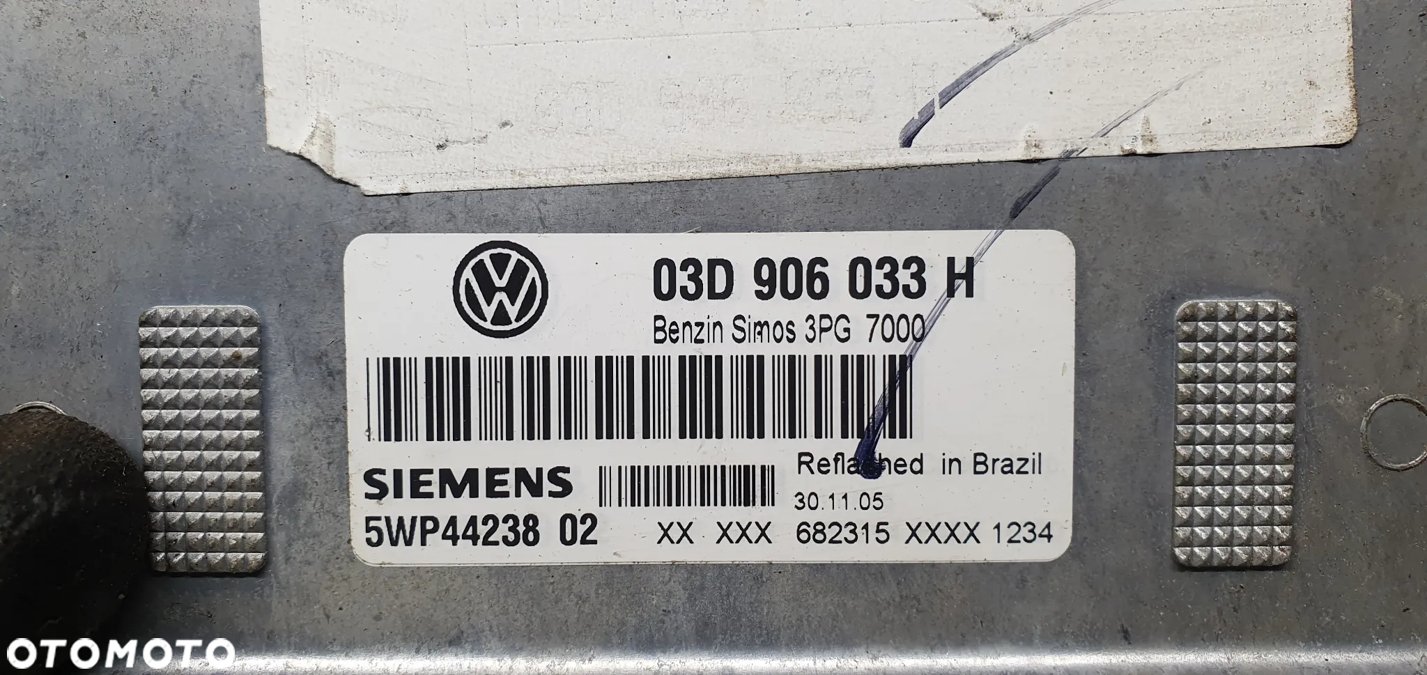 Sterownik komputer silnika VW FOX 1.2 03D906033H - 4