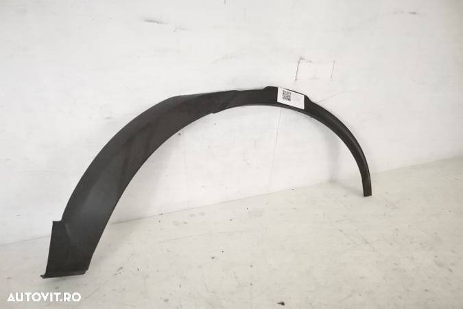 Bandou Aripa Overfender Stanga Spate Original In Stare Buna	 Land Rover Discovery 5 2016 2017 2018 - 2