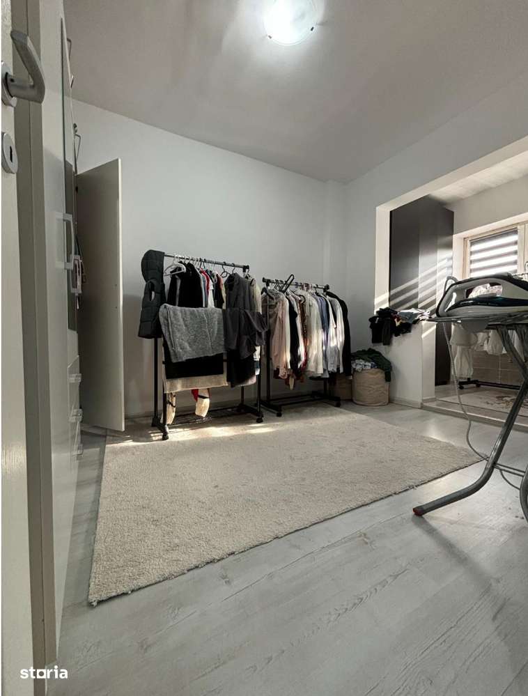 Apartament patru camere - 82mp - etaj 3/4 - zona Pompieri-4