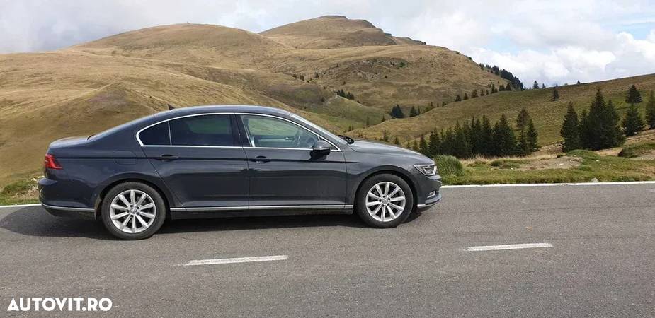 Volkswagen Passat 2.0 TDI DSG Highline - 1