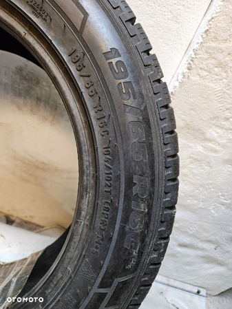 195/65/16c 195/65r16c Pirelli Carrier winter - 4