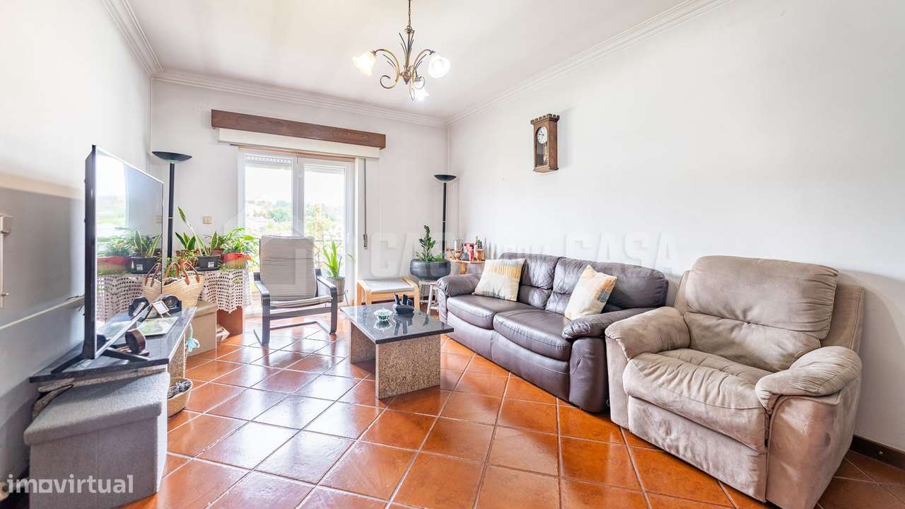 Apartamento T4 c/ Terraço Abraveses-3