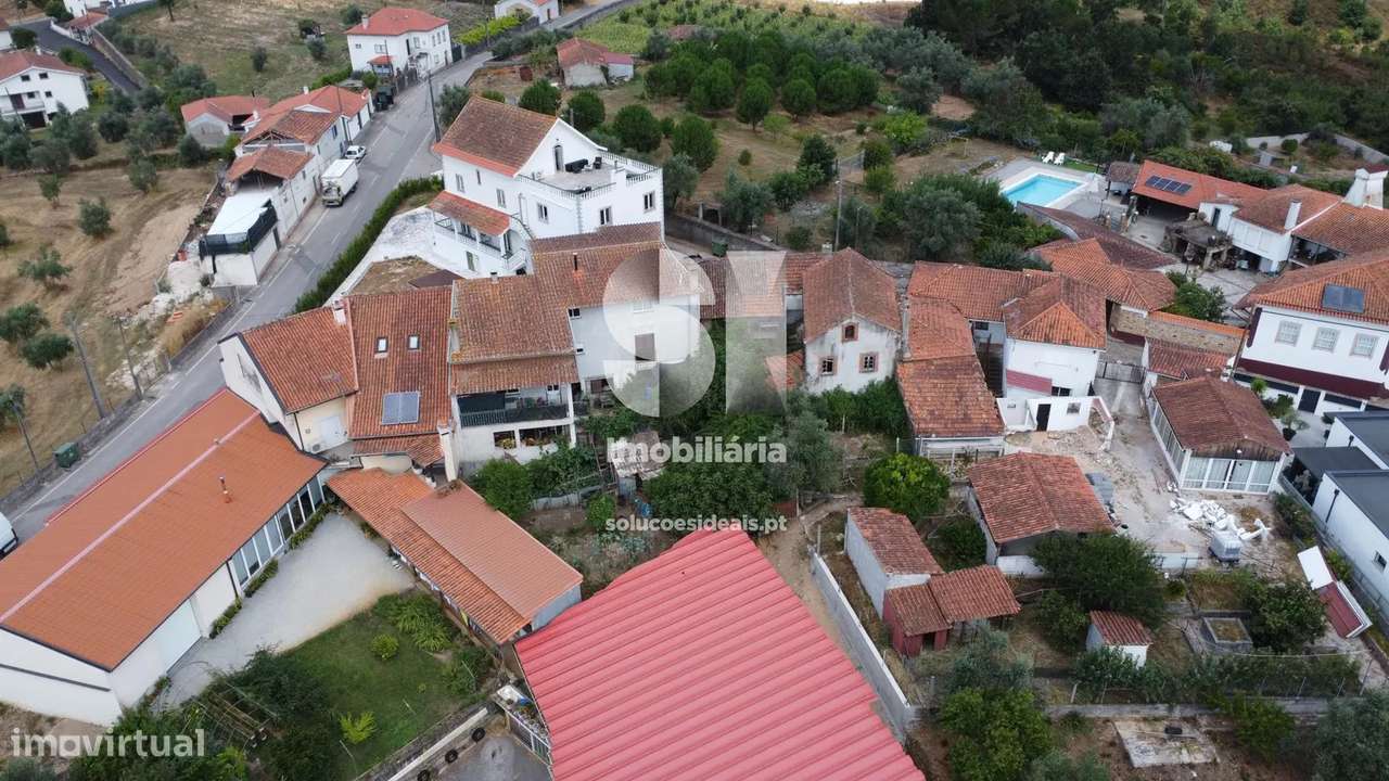 Moradia Geminada T4 - Grande imagem: 3/21