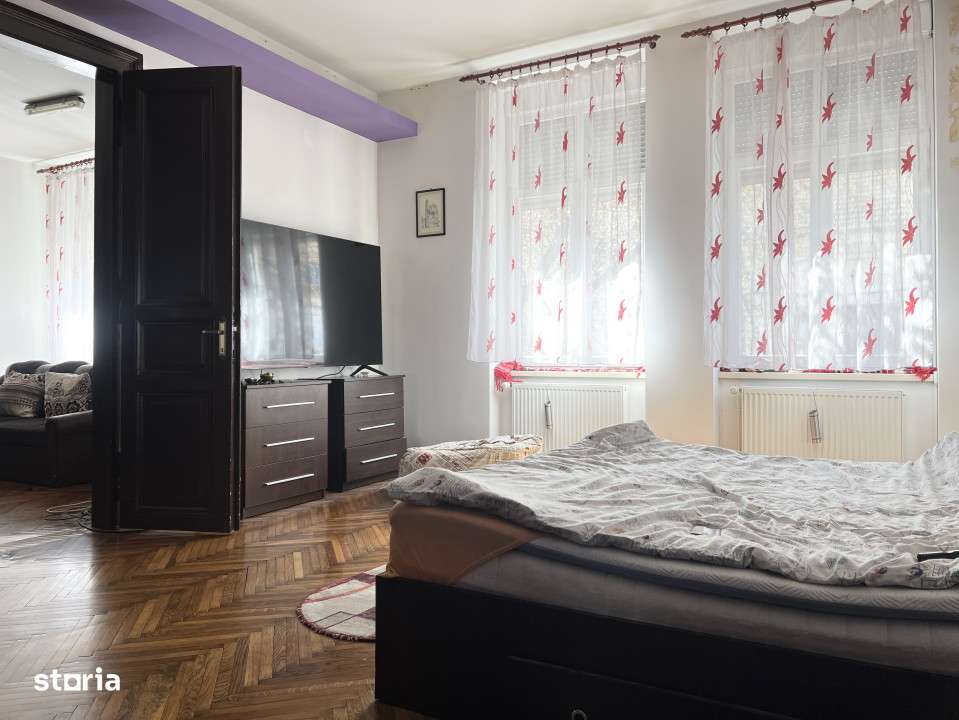 Apartament 4 camere, 120mp utili, cladire istorica, parter -   Central - Imagine principală: 5/11