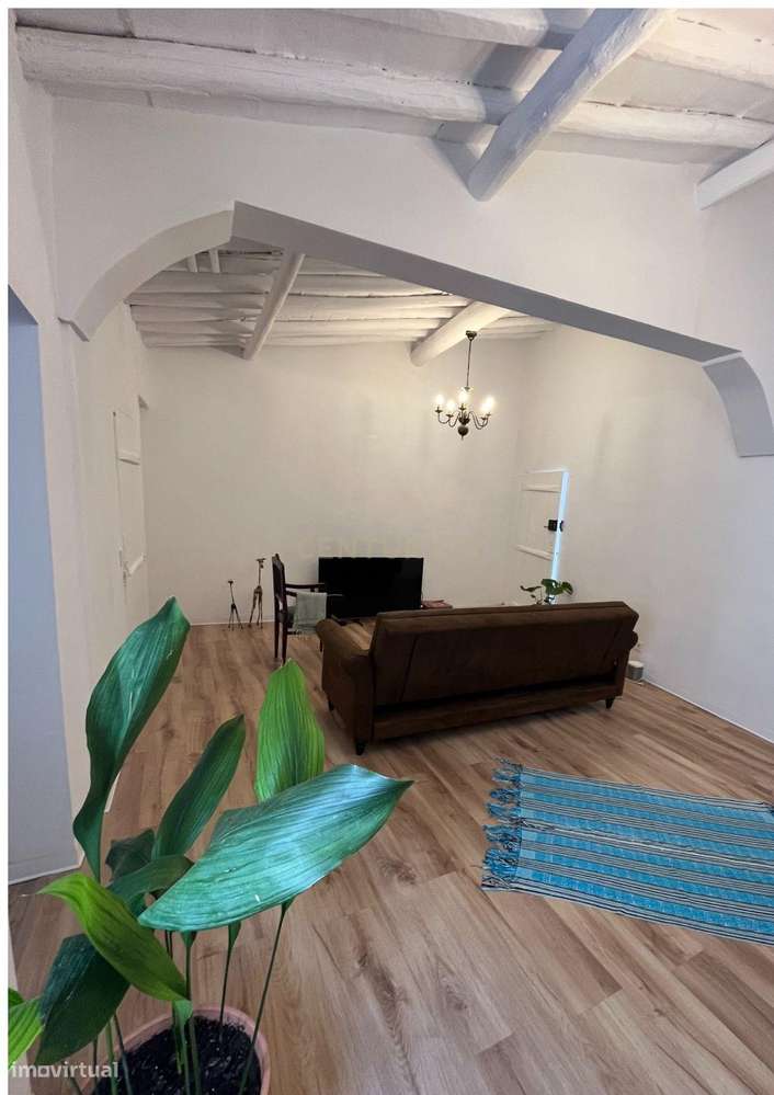 Apartamento Renovado em Caia, Elvas - 3 Quartos e Terraço - Grande imagem: 4/27
