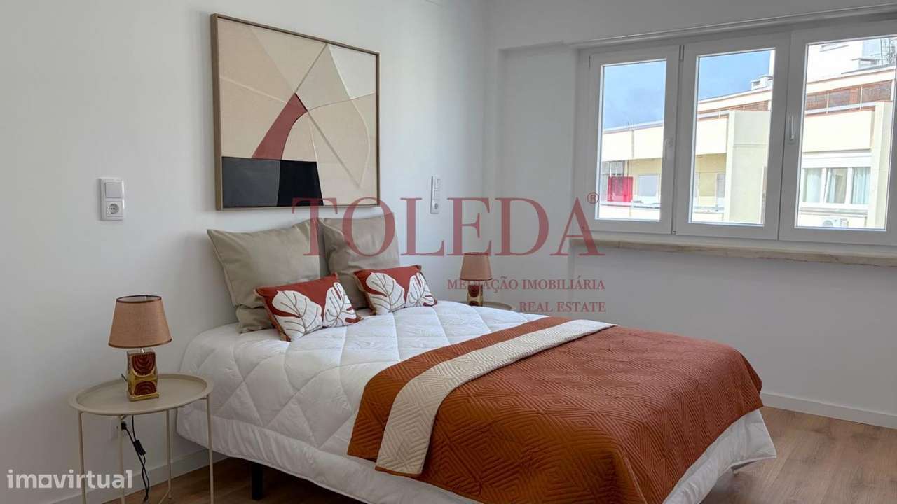 Apartamento T3 Remodelado a Estrear no Centro de Benfica-9