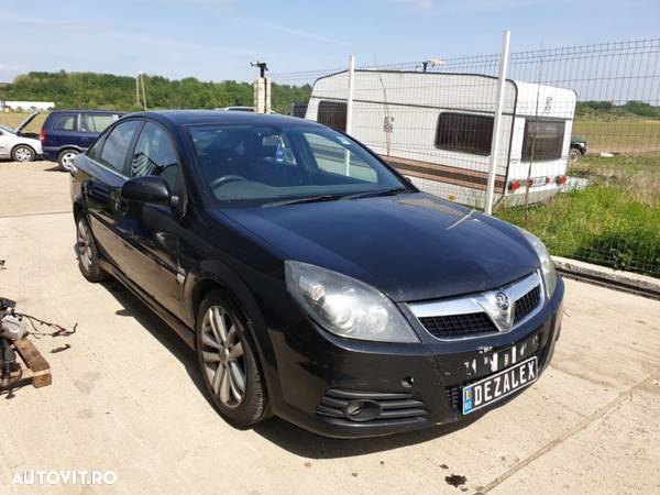 Dezmembrari Opel Vectra C 1.9 cdti 150 cp 6 trepte - 1