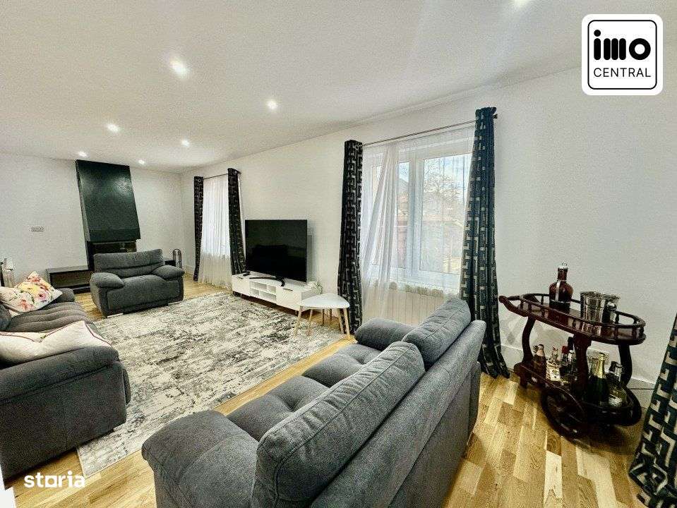 Vila de lux cu vedere la Muntii Bucegi, aproape de Castelul Bran, COMI-5