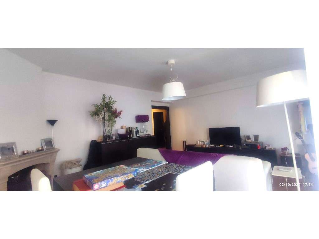 Apartamento T3 remodelado no centro da cidade de Ourém-7