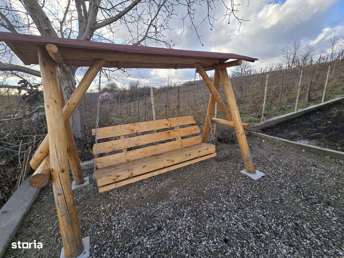 Vila 4 camere, Garaj, 2 bai, SU 210mp, teren 1000mp, CIURBESTI lac-5