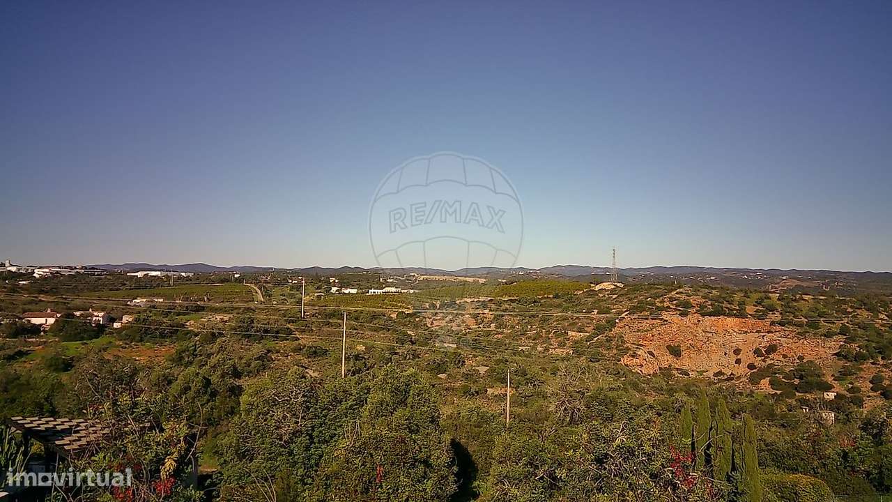 Moradia T4 para venda-10