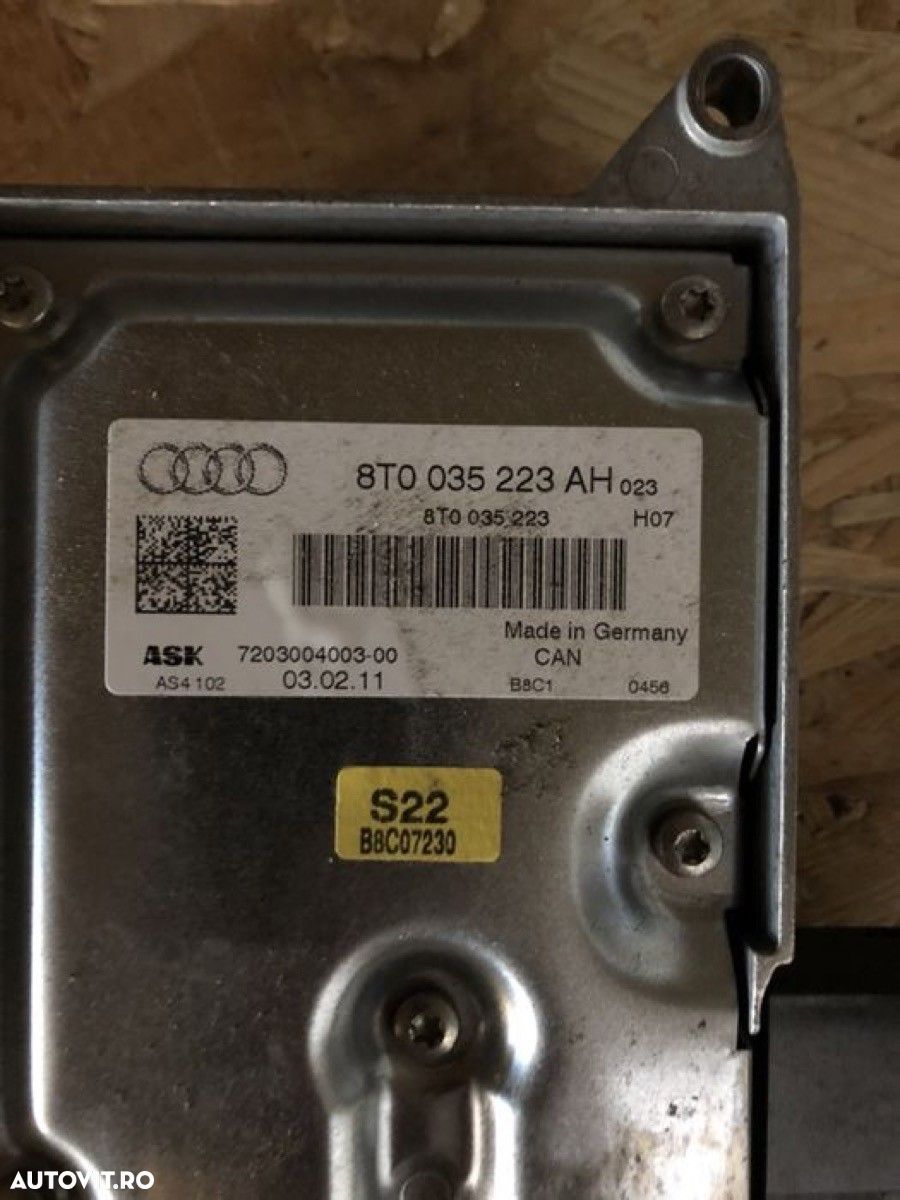 Amplificator audio Audi A4 B8 - 1