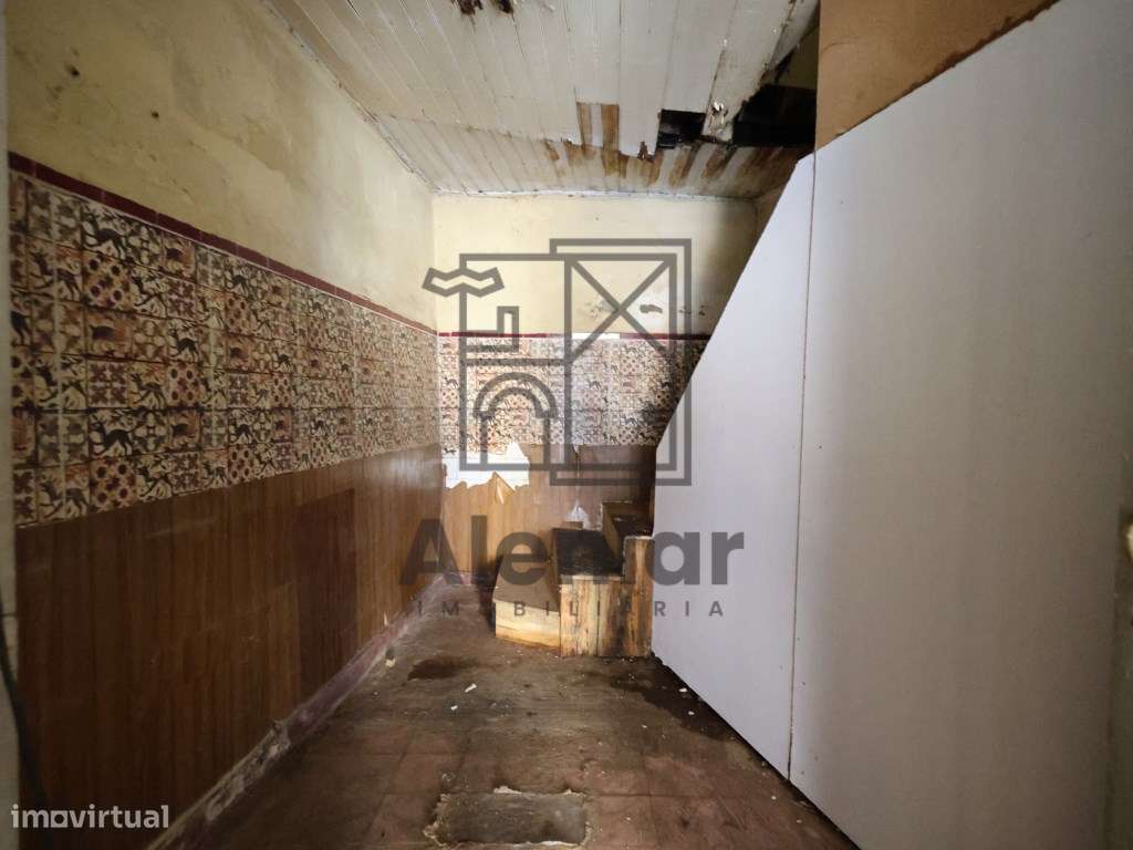 Oportunidade de Investimento no Centro Histórico de Alenquer - Bair...-5