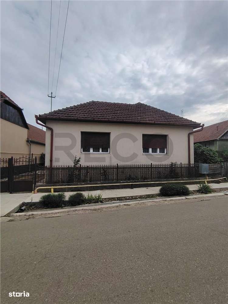 RECO Casa din caramida in Suplacul de Barcau - Imagine principală: 1/16
