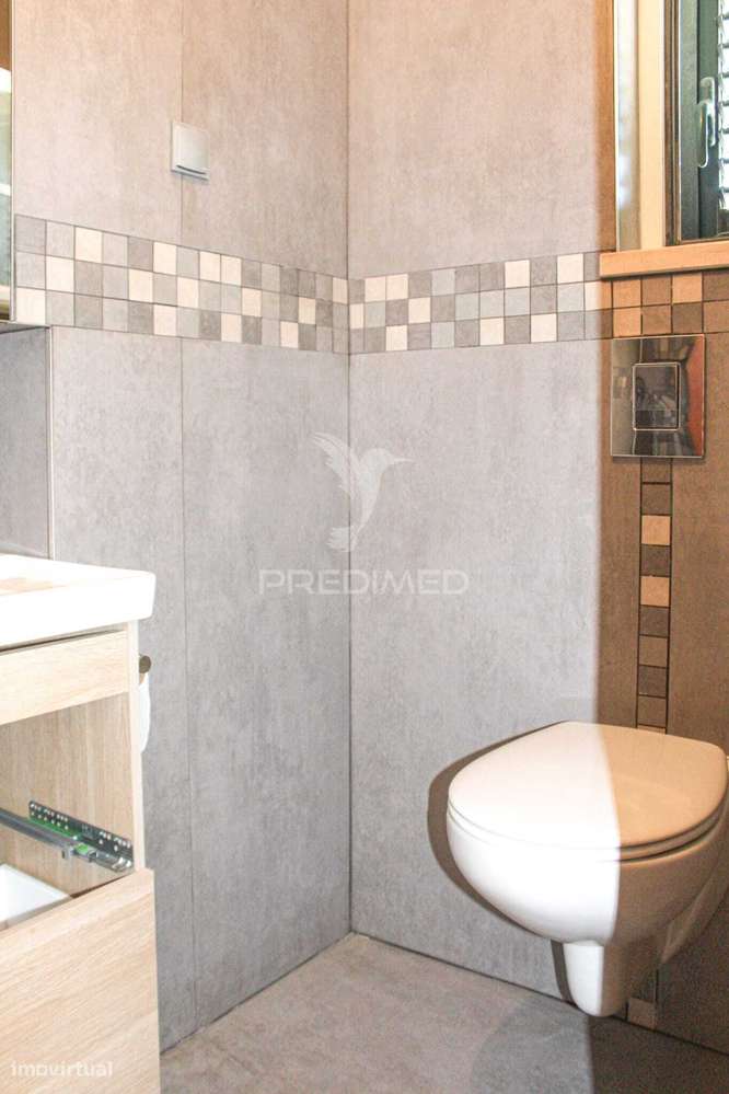 Terreno Urbano 511 m² com Moradia T2 (antigo T1) – Excelente oportu... - Grande imagem: 5/25