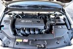 Toyota Avensis 1.8 VVT-i Sol - 18