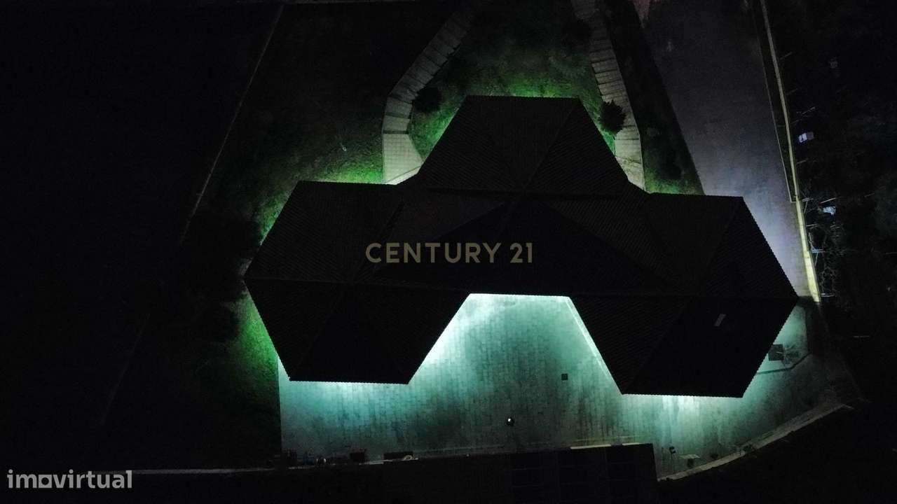 Suberba Moradia em São Pedro de Sarracenos - 5 min do CENTRO de Bragan - Grande imagem: 3/42