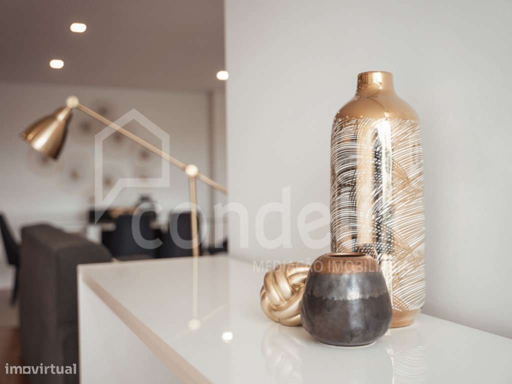 Apartamento T3 com vista rio, para venda no Freixo, Gondomar-11