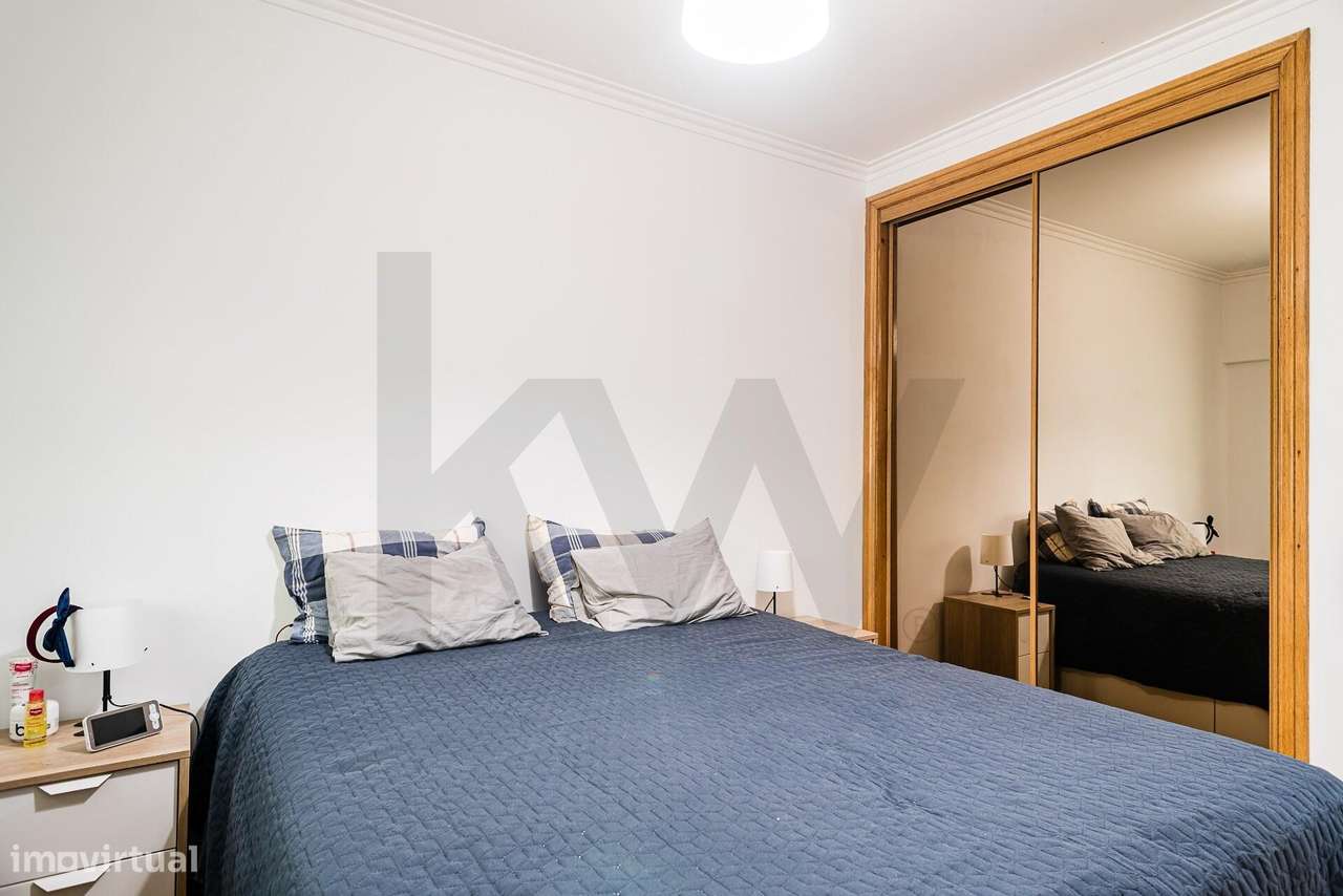 Quer um terraço gigante e dois quartos numa casa em Queluz?-17