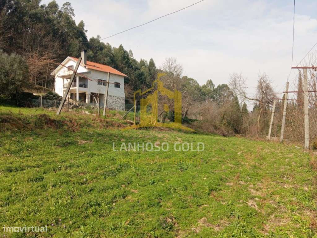 Terreno com 4.100m² | Excelente Potencial de Construção - Grande imagem: 2/12