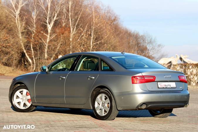 Audi A6 3.0 TDI quattro Stronic - 4