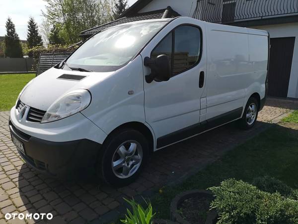 Renault Trafic - 2