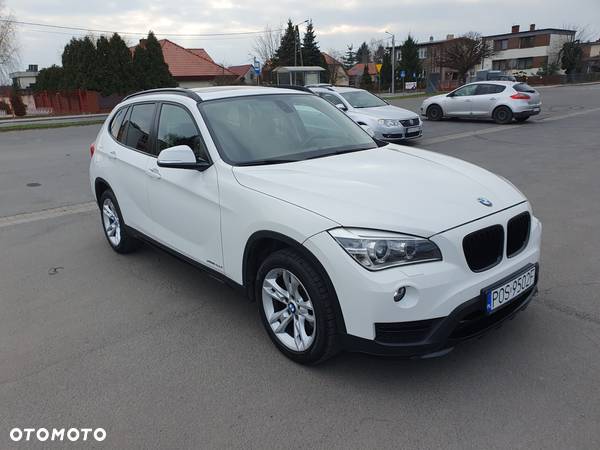 BMW X1 xDrive20d Sport Line - 1