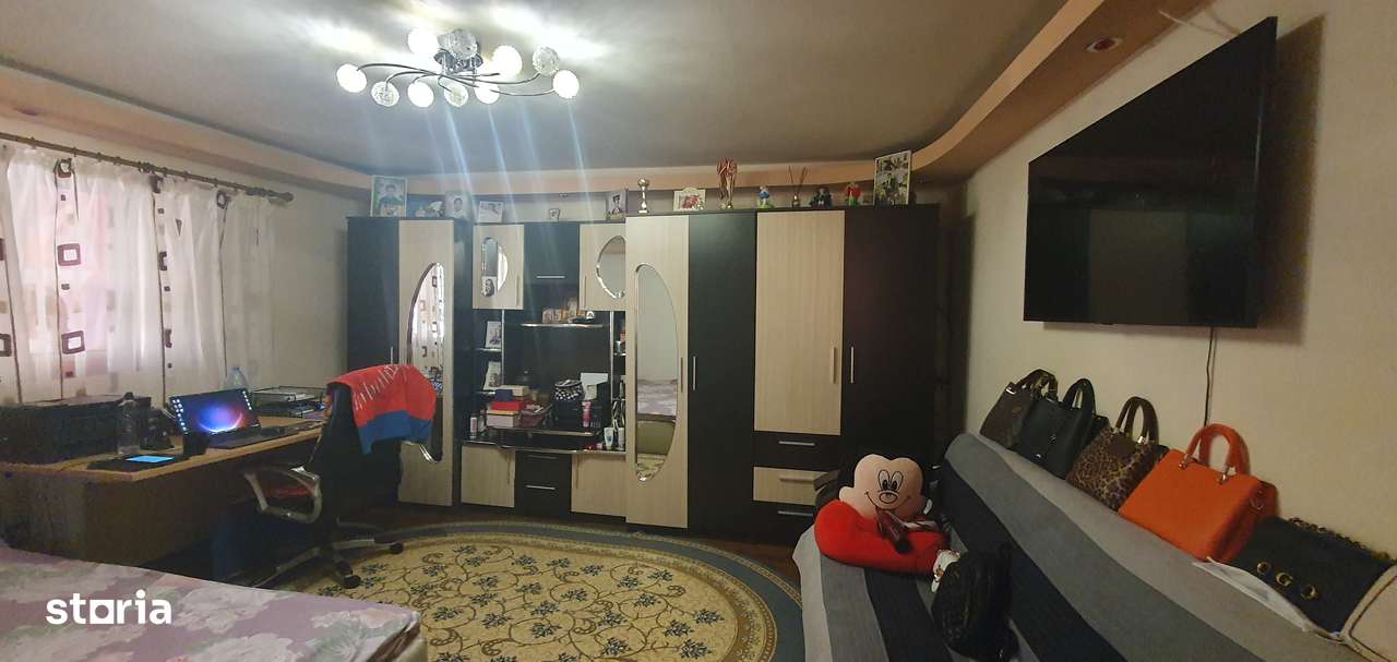 Casa parter catargiu - Imagine principală: 4/20