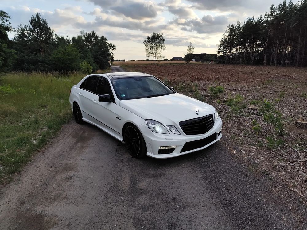 Mercedes-Benz E W212/W207 (2009-2016) 500 4-Matic Avantgarde 2009
