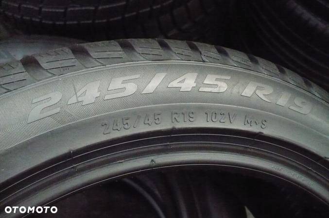 PIRELLI Sottozero 3 RFT 245/45R19 7,1mm 2022 - 2