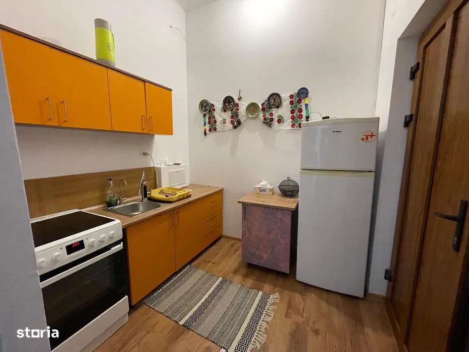 Apartament cu 2 camere la casa, Pet Friendly, situat central - pe Stra - Imagine principală: 5/8
