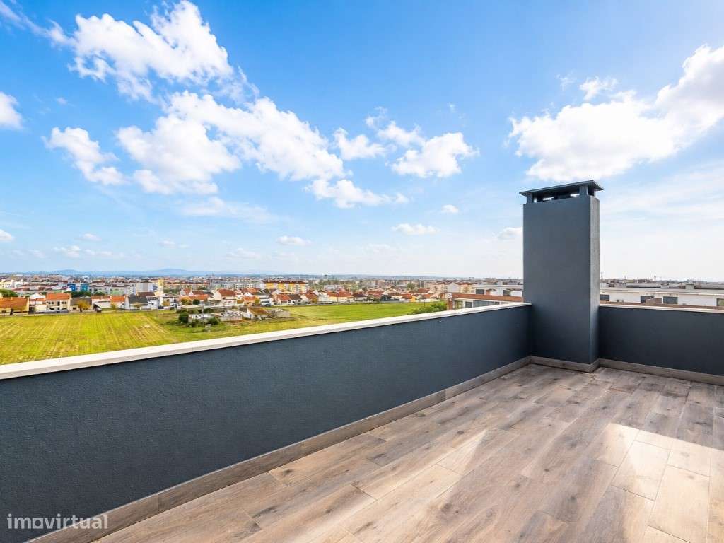 DÚPLEX PREMIUM EM ESTADO NOVO MONTIJO-22