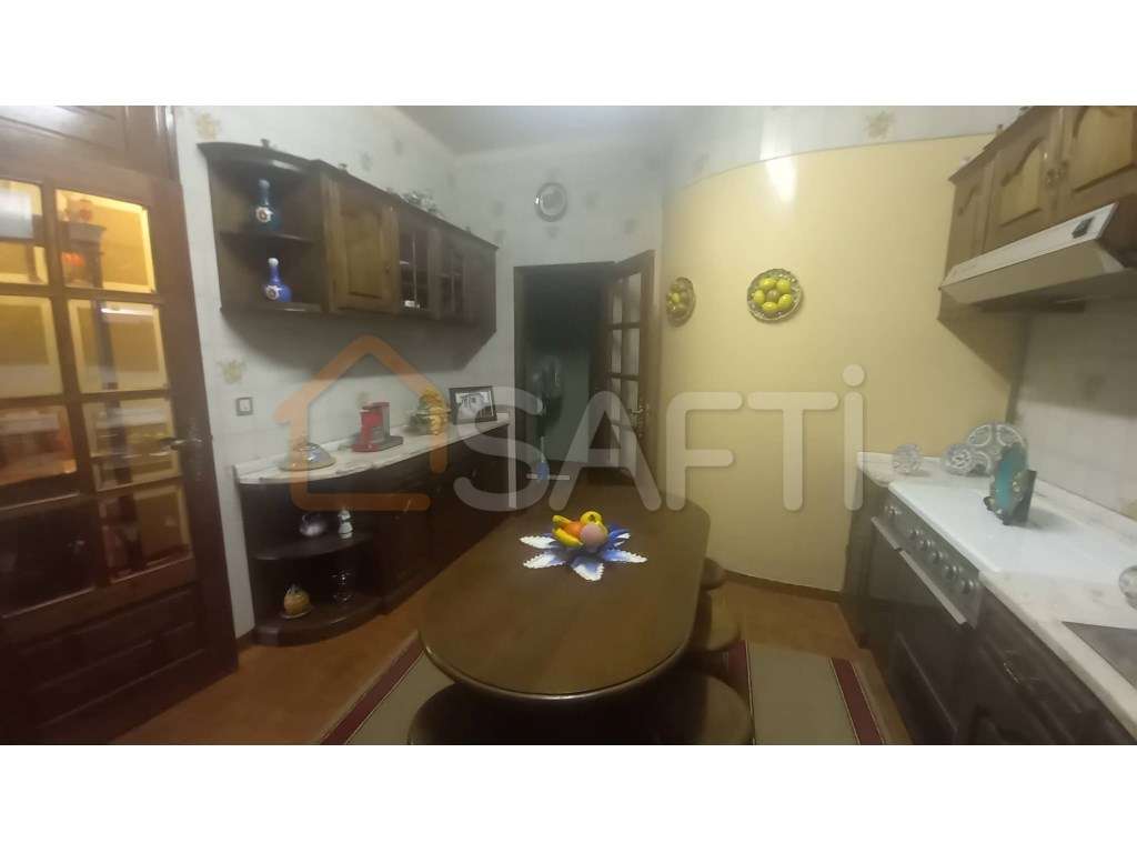 Uma excelente Moradia com muito pouco uso - Grande imagem: 5/23