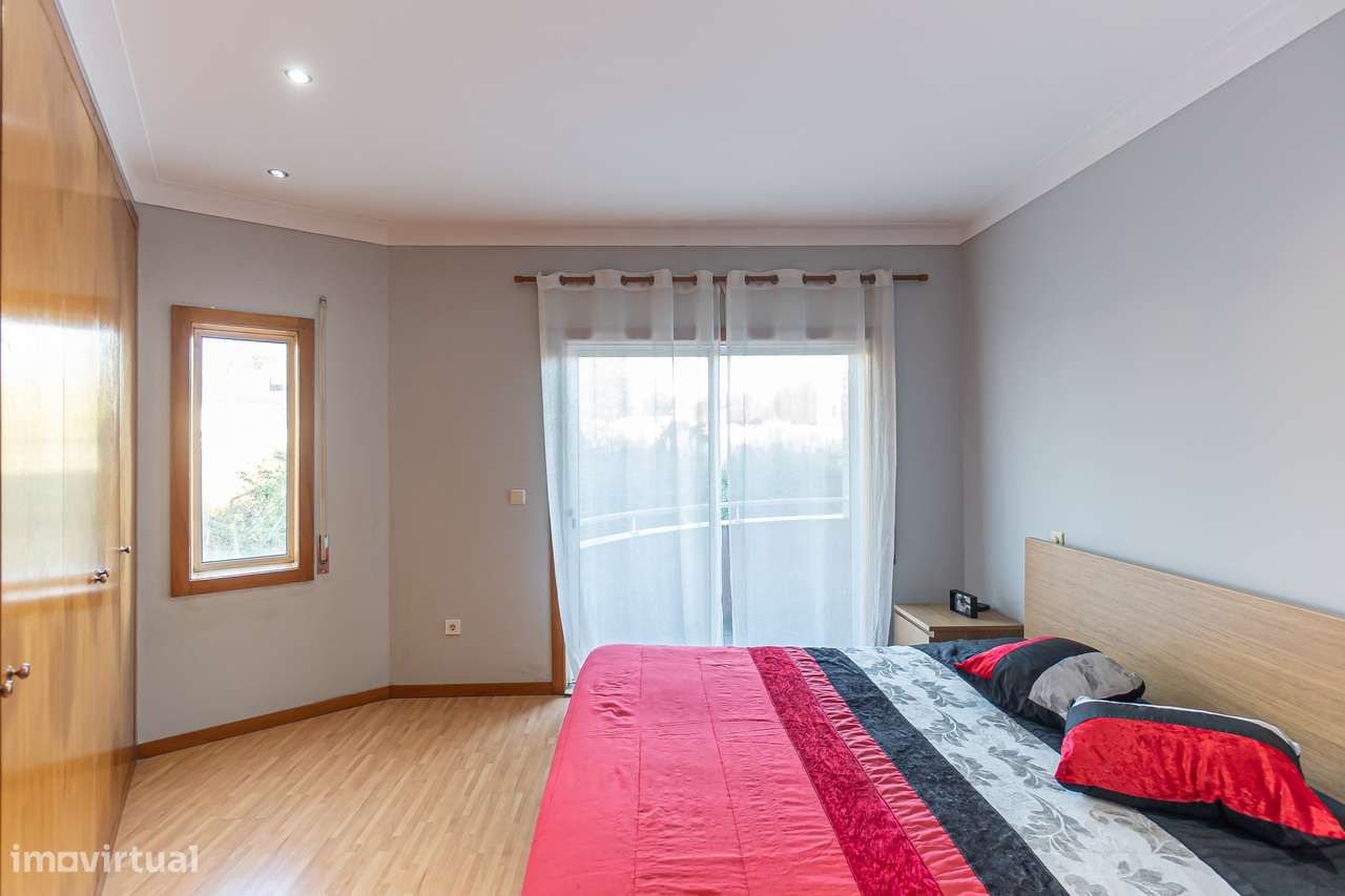 Apartamento T3 em Grijó-17